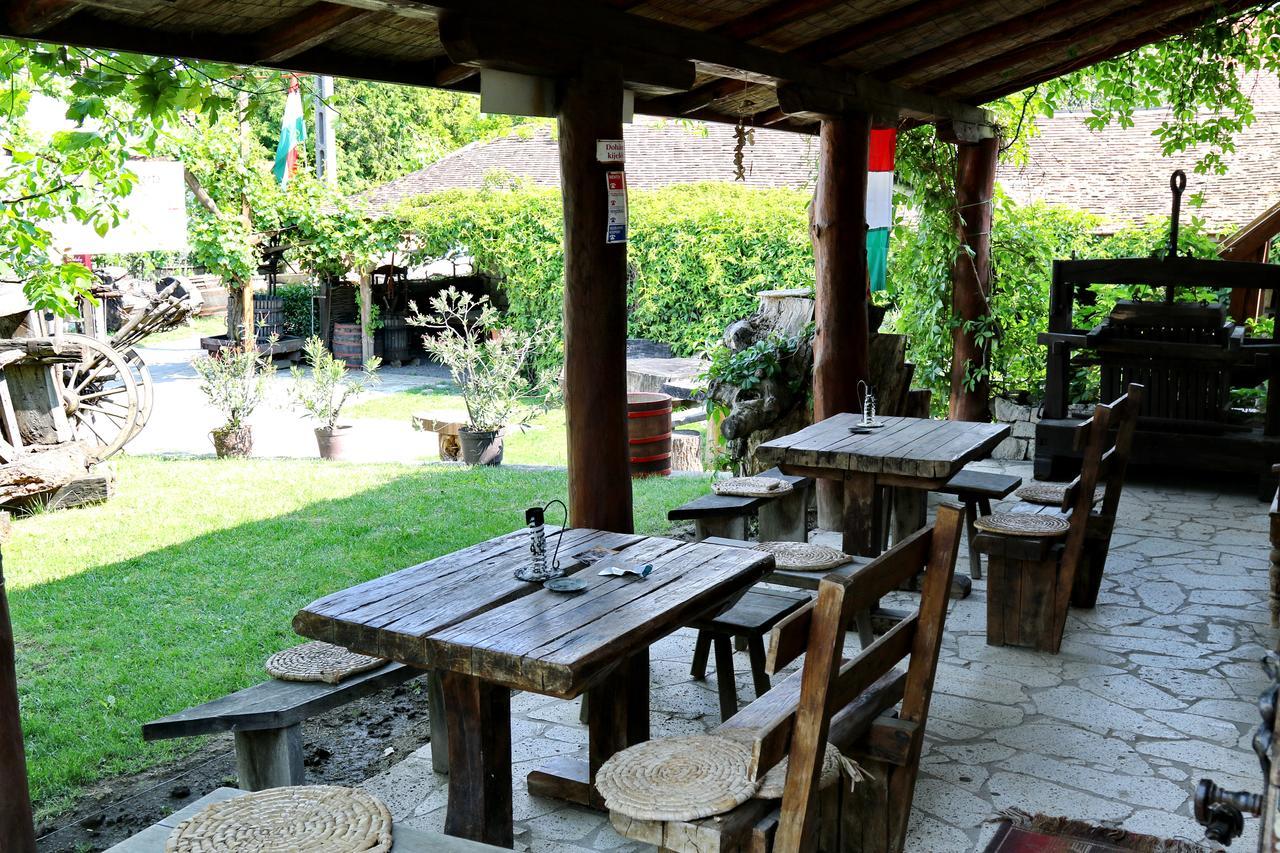 Pataky Borporta Bed & Breakfast Tarcal