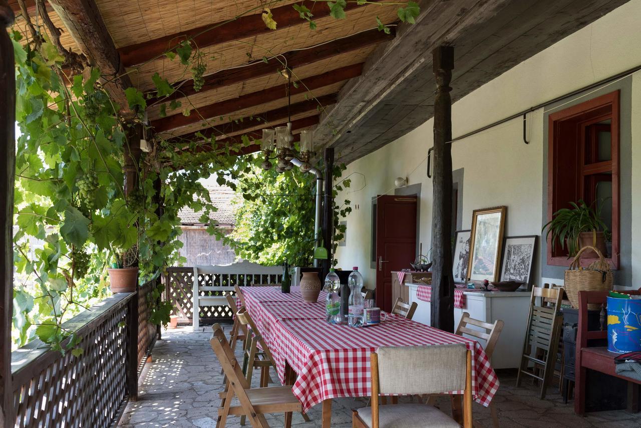 Bed & Breakfast Pataky Borporta *